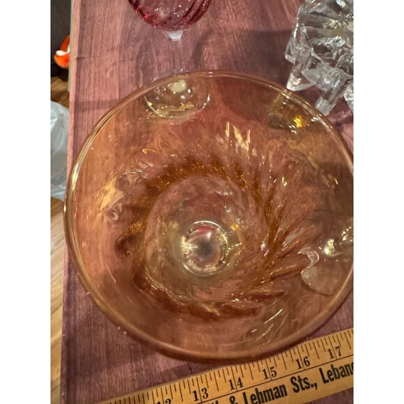 🍷 European Vintage Optic Swirl Pastel Wine Glasses – Set of 6 - Picture 2 of 7